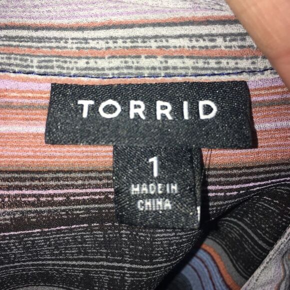 Torrid multicolored striped empire waist semi sheer 1x blouse - Picture 3 of 3